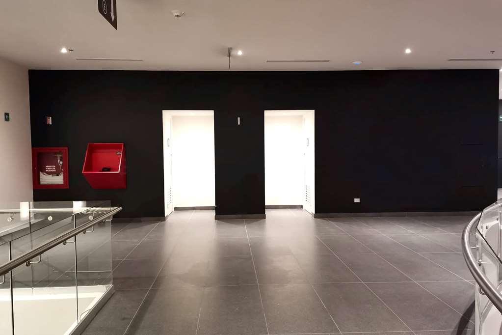 Ramada Encore By Wyndham Guadalajara Aeropuerto Las Pintas Faciliteiten foto